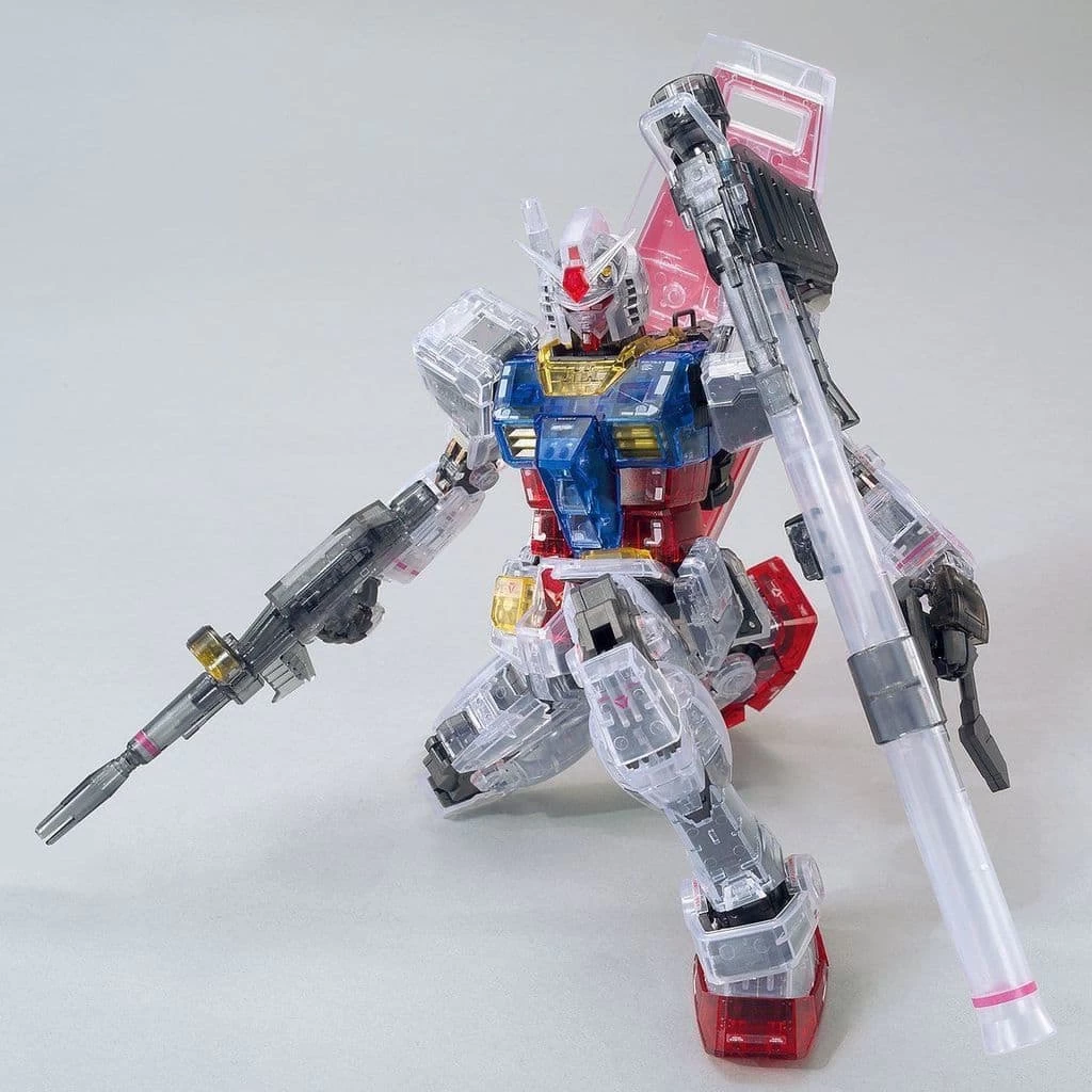 MG 1/100 RX-78-2 GUNDAM 3.0 (CLEAR COLOR) 5 MG 1/100 RX-78-2 GUNDAM 3.0 (CLEAR COLOR) – Image 3