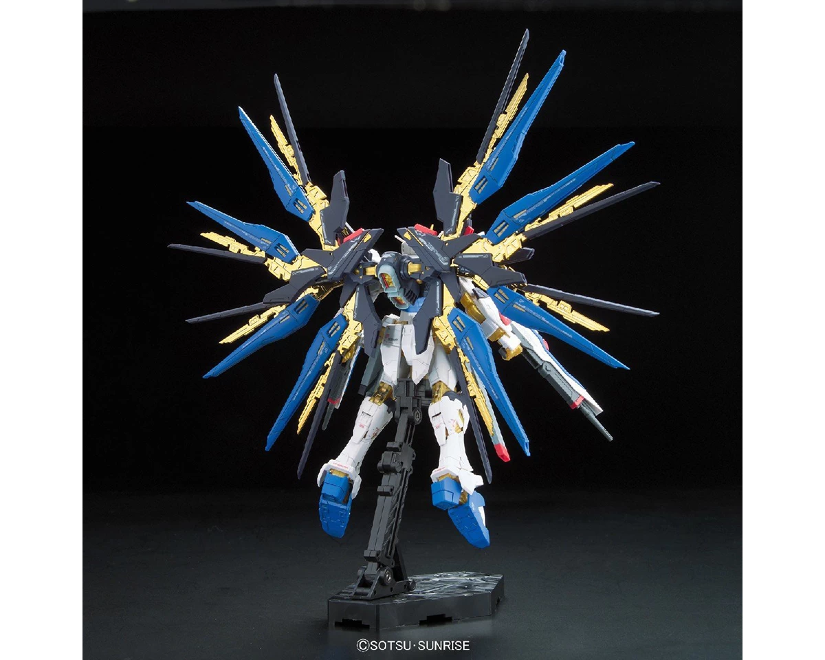 RG 1/144 STRIKE FREEDOM GUNDAM 6 RG 1/144 STRIKE FREEDOM GUNDAM – Image 4