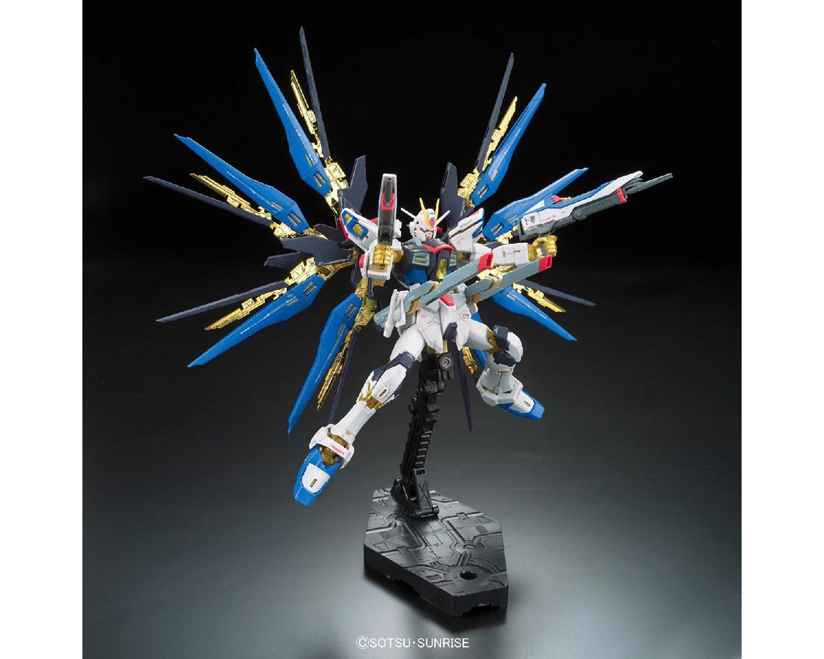 RG 1/144 STRIKE FREEDOM GUNDAM 7 RG 1/144 STRIKE FREEDOM GUNDAM – Image 5