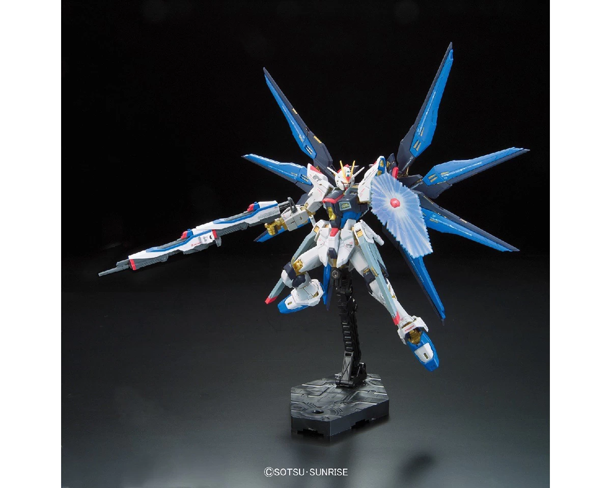 RG 1/144 STRIKE FREEDOM GUNDAM 8 RG 1/144 STRIKE FREEDOM GUNDAM – Image 6