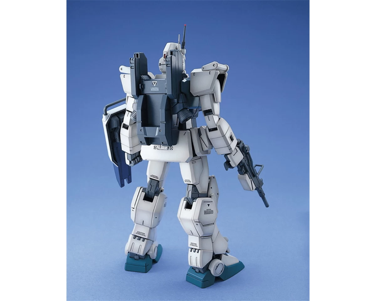 MG 1/100 RX-79G GUNDAM EZ8 5 MG 1/100 RX-79G GUNDAM EZ8 – Image 3