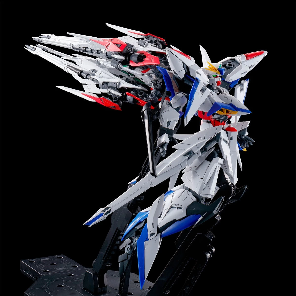 MG 1/100 MANEUVER STRIKER PACK FOR ECLIPSE GUNDAM 5 MG 1/100 MANEUVER STRIKER PACK FOR ECLIPSE GUNDAM – Image 3
