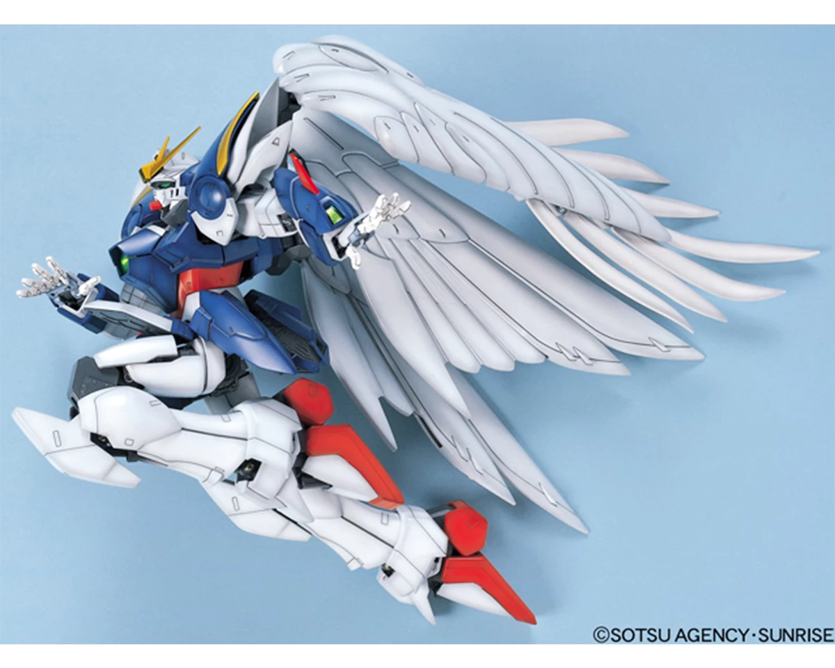 PG 1/60 WING GUNDAM ZERO CUSTOM 5 PG 1/60 WING GUNDAM ZERO CUSTOM – Image 3