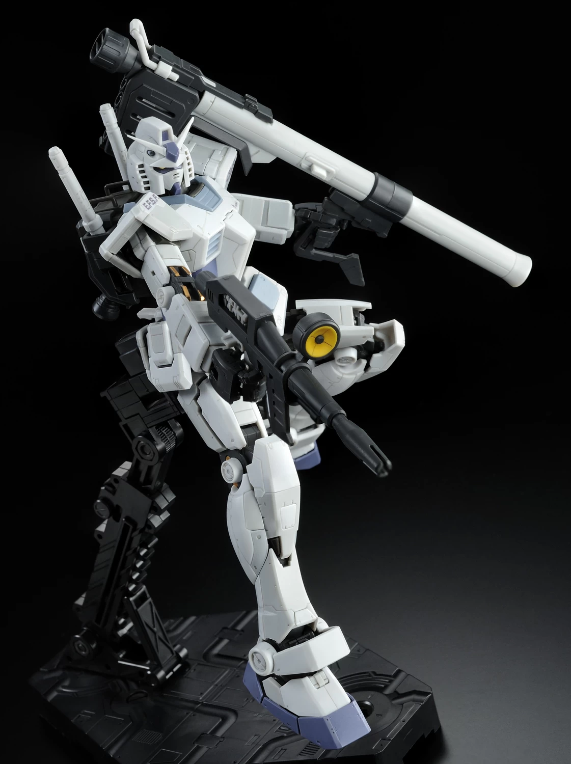 RG 1/144 RX-78-3 G-3 GUNDAM 9 RG 1/144 RX-78-3 G-3 GUNDAM – Image 7