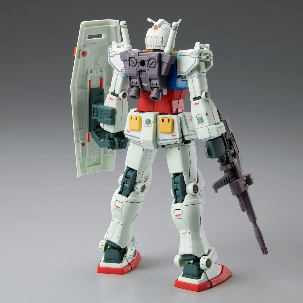 HGUC 1/144 RX-78-02 GUNDAM (CUCURUZ DOAN’S ISLAND VER.) 8 HGUC 1/144 RX-78-02 GUNDAM (CUCURUZ DOAN’S ISLAND VER.) – Image 6