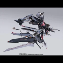 METAL BUILD STRIKE NOIR GUNDAM [ALTERNATIVE STRIKE VER.] -Figurines Du Modèle metal build strike noir gundam 7