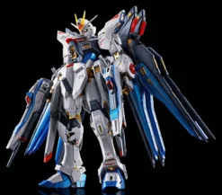 RG 1/144 STRIKE FREEDOM GUNDAM (TITANIUM FINISH) -Figurines Du Modèle pb rg strike freedom titanium 3